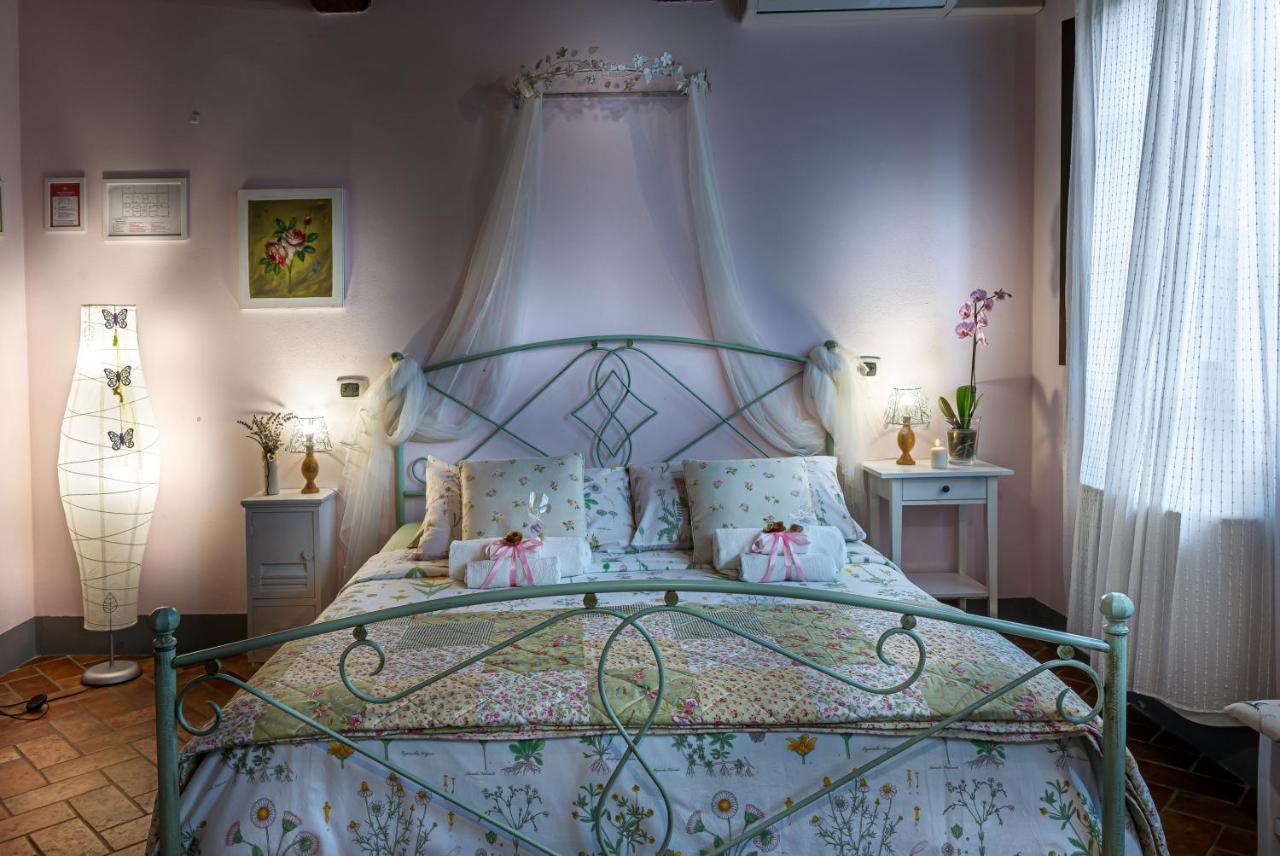 Orentano Casal Di Peppe B&B מראה חיצוני תמונה
